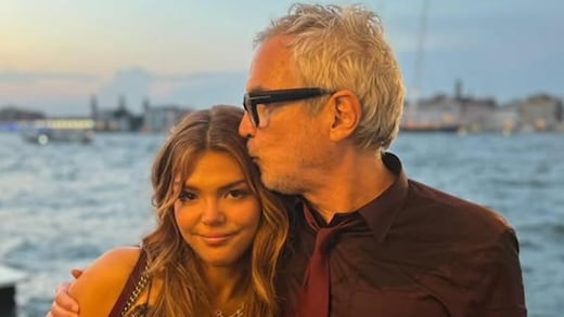 Alfonso Cuarón rompe el silencio tras los ataques contra su hija Bu Cuarón