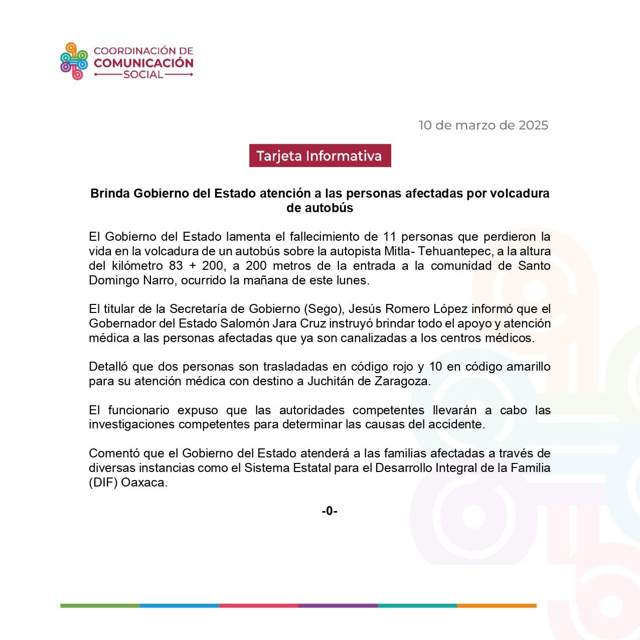 Comunicado sobre volcadura de autobús en la autopista Mitla-Tehuantepec.