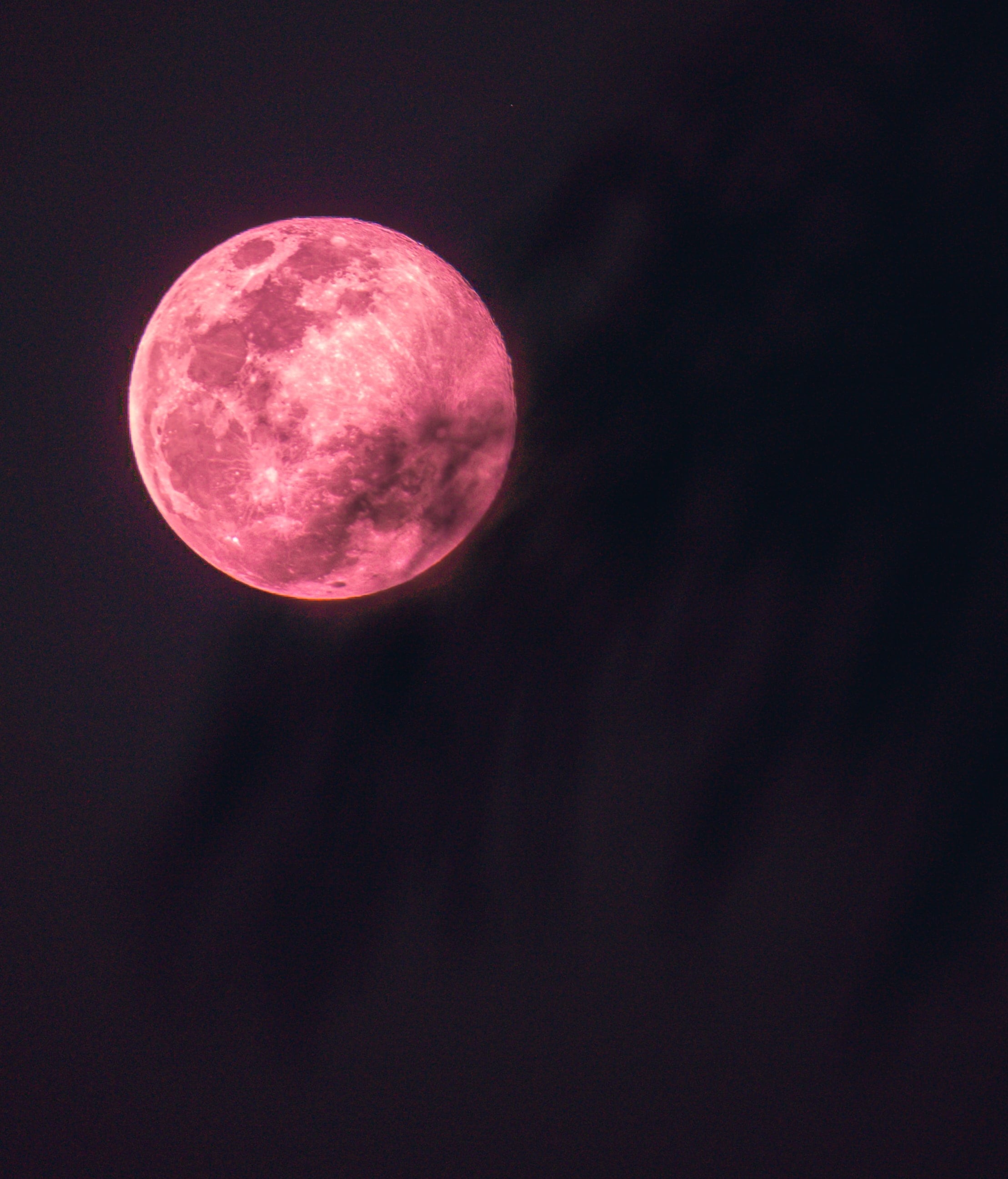 Luna Rosa