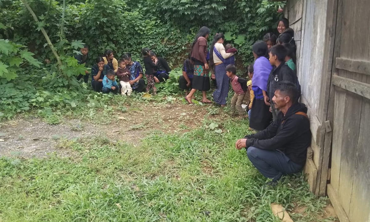 Pobladores de Chenalhó huyen por violencia del narco