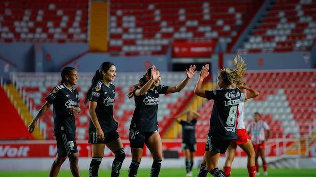 América Femenil firmó una contundente goleada sobre Necaxa en la Jornada 4 de la Liga Femenil BBVA.