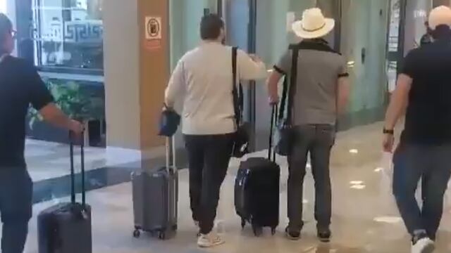 Santiago Taboada en Aeropuerto de Tulum