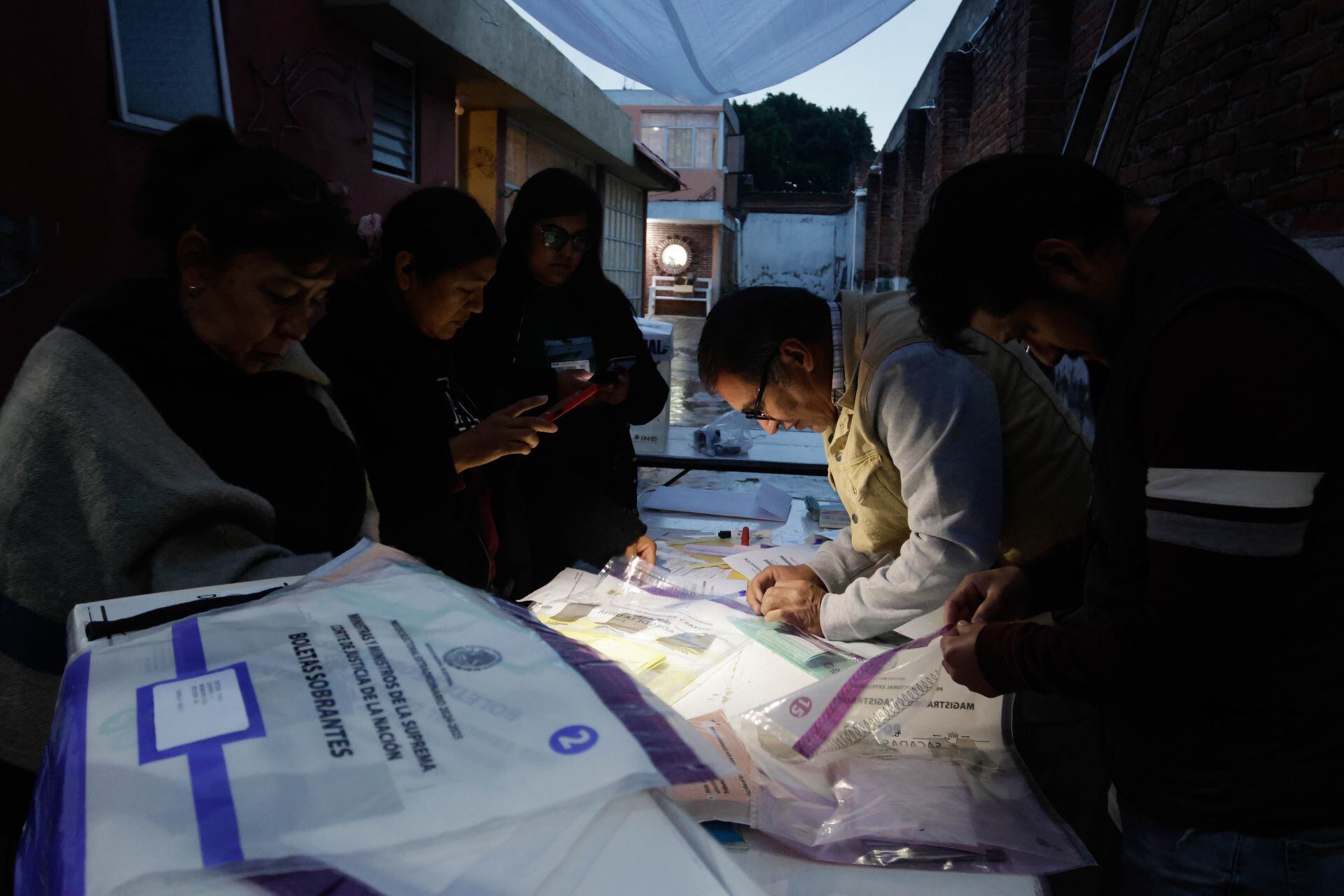 ¿Cuantas personas participaron en elecciones Poder Judicial 2025?