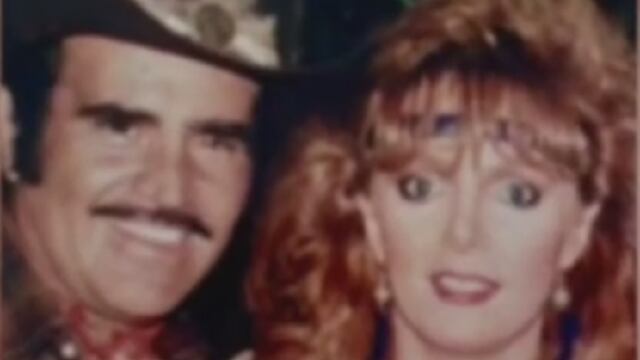 Merle Uribe y Vicente Fernández