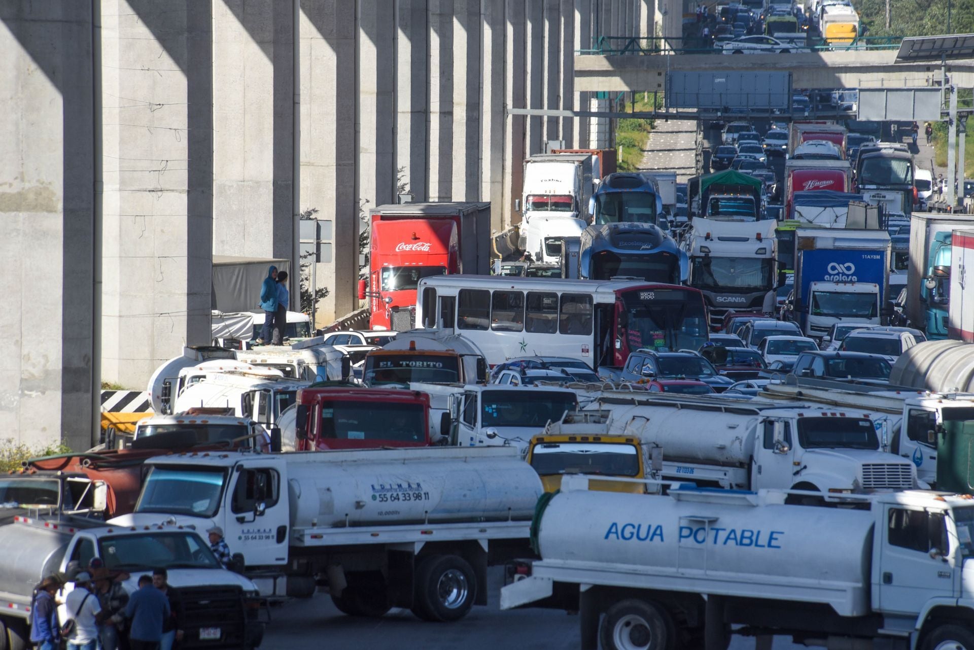 Bloqueos de pipas en el Edomex