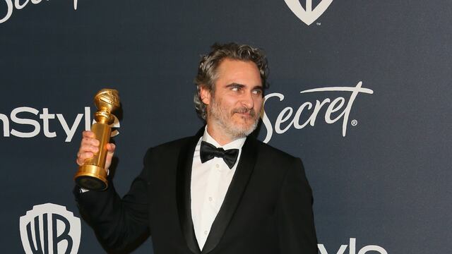 Joaquin Phoenix en los Globos de Oro.