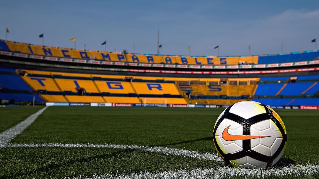 El Estadio Universitario sería remodelado