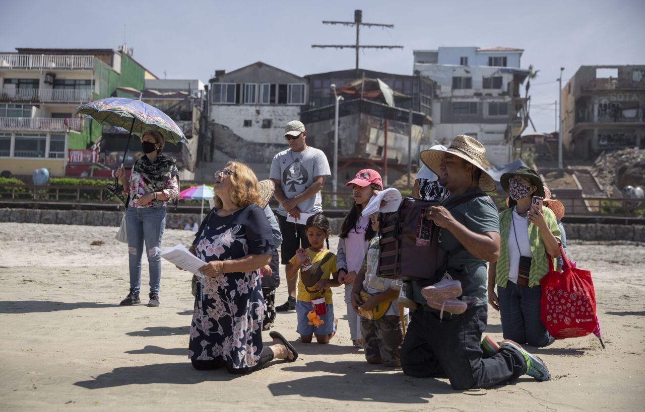 Realizan peregrinación para pedir el fin del Covid-19