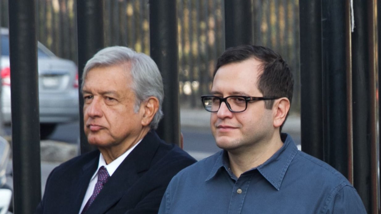 José Ramón López Beltrán dedica a AMLO emotivo mensaje de despedida: “Gracias, papá, por demostrarnos que sí se puede cambiar la historia”