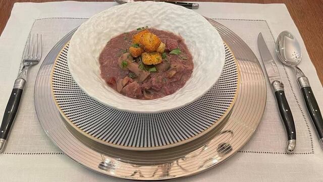 Estofado de filete de Res al vino tinto