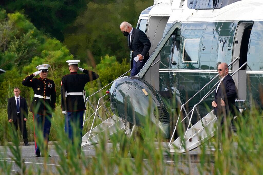Joe Biden se traslada hacia Delaware en helicóptero