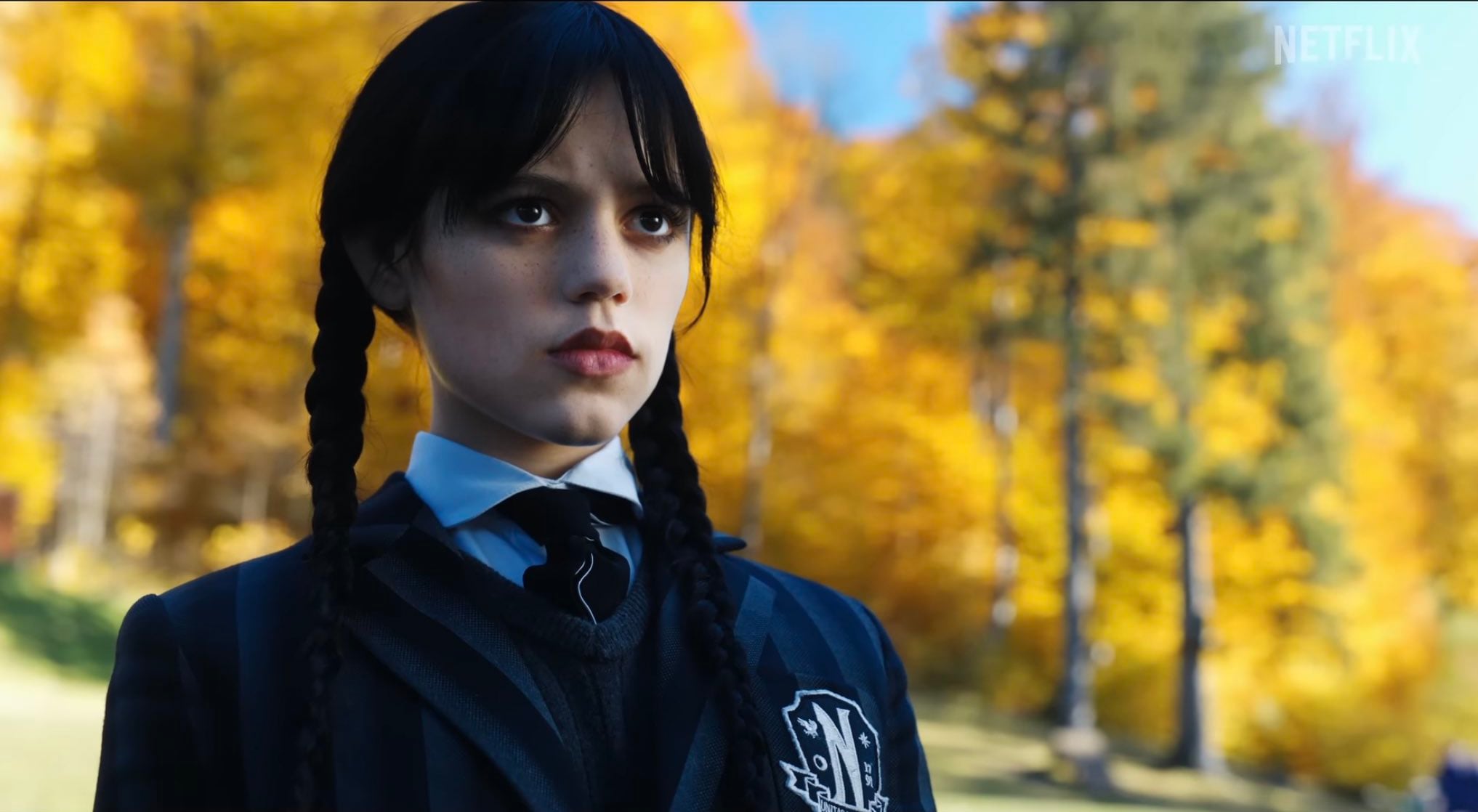 Merlina, serie de Netflix por Tim Burton, estrena su primer tráiler