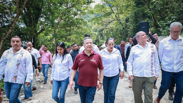 Julio Menchaca inicia Rutas de la Reconstrucción.