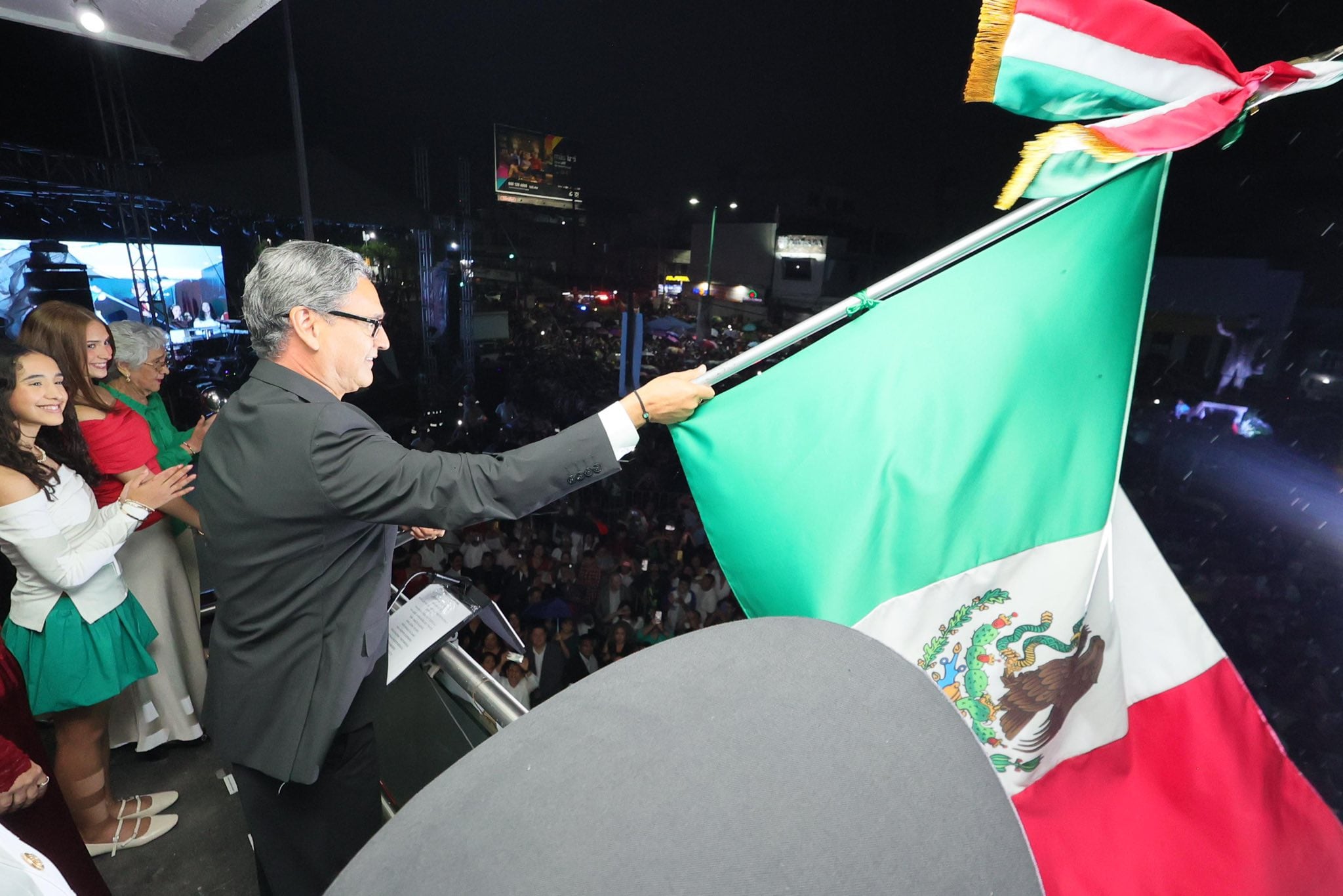 ¿Quién es Erasmo González Robledo?