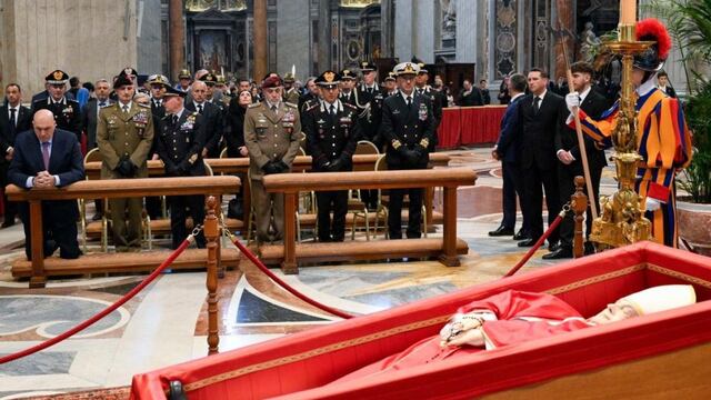 Novenarios del Papa Francisco tras su sepelio en El Vaticano