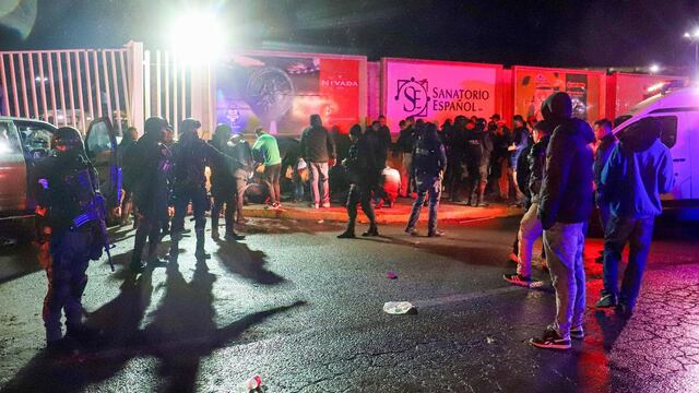 Una mujer murió y al menos ocho personas resultaron lesionadas a las afueras del Estadio TSM