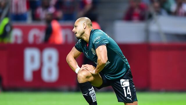 Chicharito en Chivas.