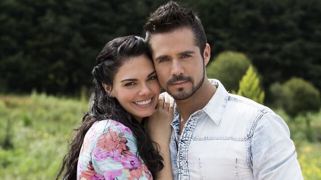 Andrea Legarreta incomoda a José Ron al preguntarle sobre su relación con Livia Brito