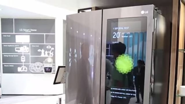 Smart Instaview Door-in-Door Fridge