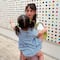 Natalia Téllez ya no se preocupa por cubrir el rostro de su pequeña hija después de tanto escándalo