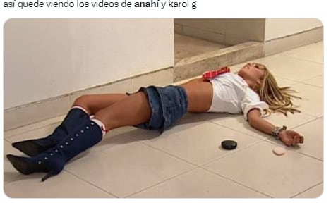 Anahí revive a RBD meme.