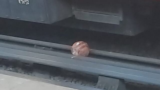 Metro CDMX, hacen corte de circulación en Línea 9 por balón en vías