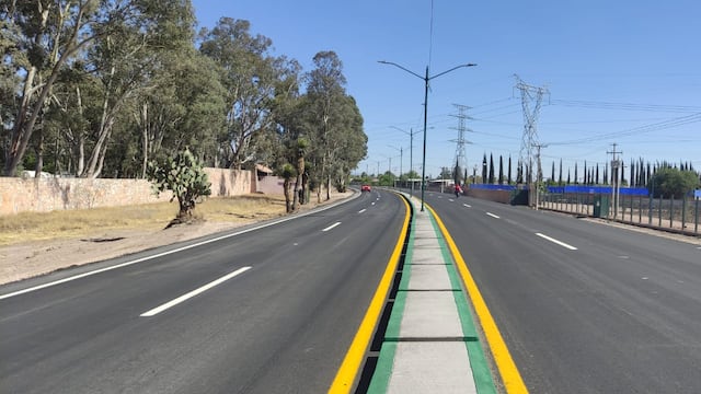 Camino al Aeropuerto de San Luis Potosí