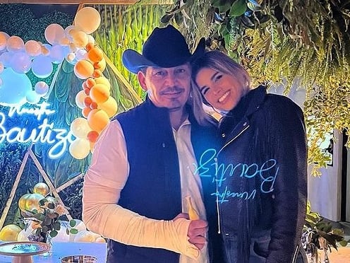 José Manuel Figueroa y Marie Claire Harp.