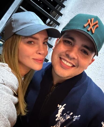 Belinda con Fidel, vocalista de Marca Registrada.