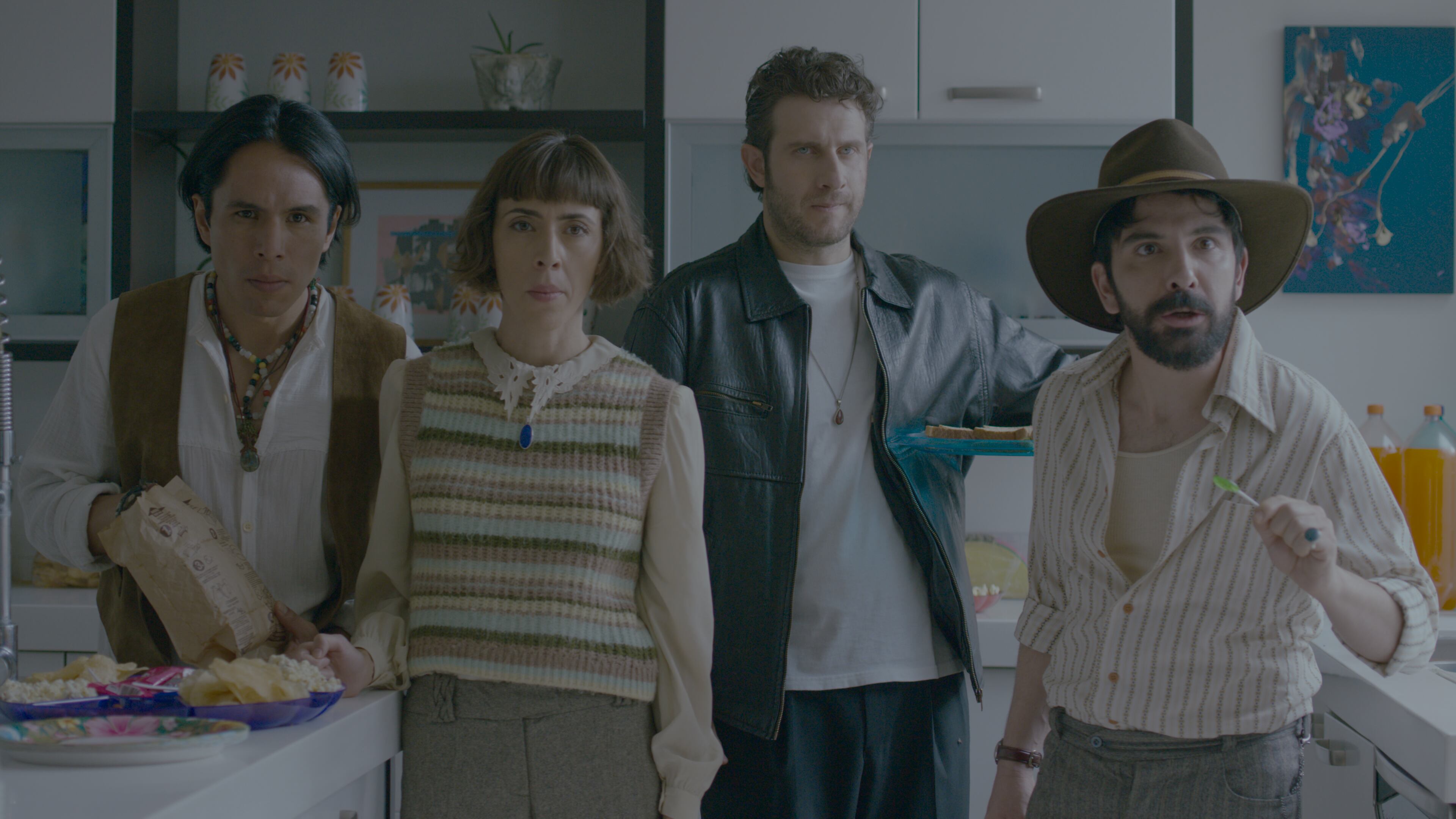 Los Hermanos Salvador