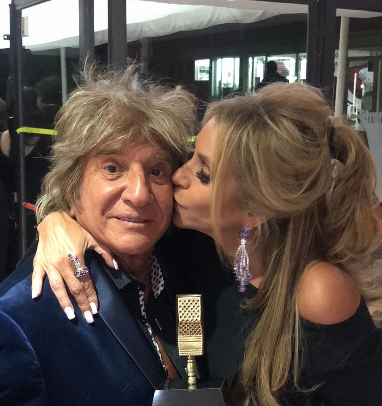 Daniela Castro junto a su padre Javier Castro