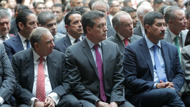 Rutilio Escandón durante el informe del presidente.