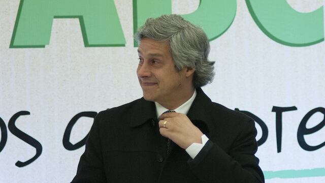 Claudio X. González