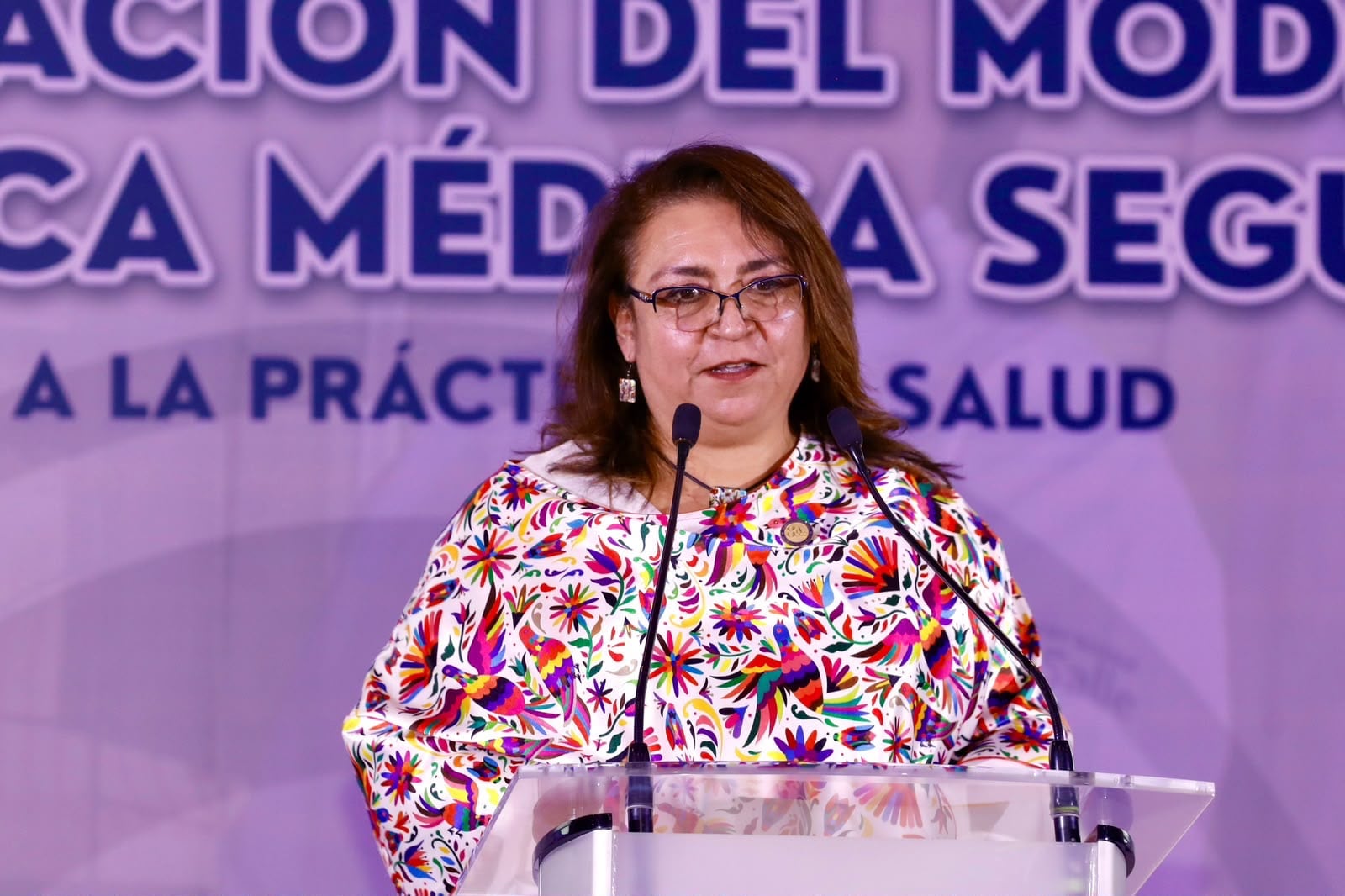 Libia Dennise encabeza acciones para fortalecer el talento y atención en salud