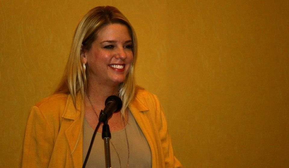 Pam Bondi, candidata de Donald Trump a fiscal de Florida