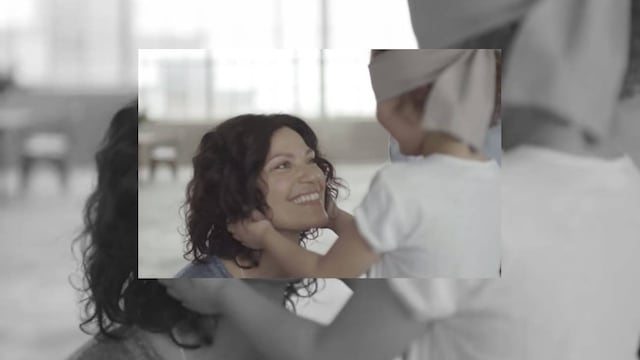 Las caricias de mamá son únicas...