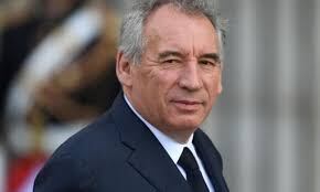 François Bayrou, nombrado primer ministro de Francia