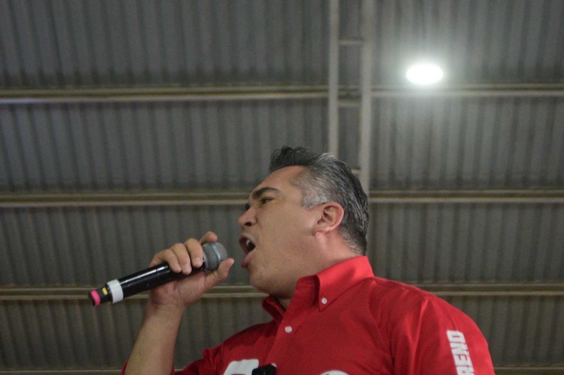 Xóchitl Gálvez, se presentó en la entidad de Perote acompañada del presidente del PRI, Alejandro Moreno y el aspirante a la gubernatura de Veracruz, José Yunes Zorrilla