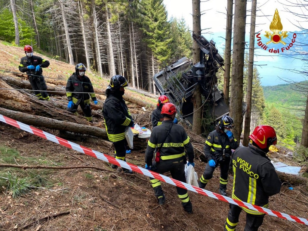 Caída de teleférico en Italia.