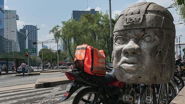 Bicicleta con la mochila de Cabeza Olmeca