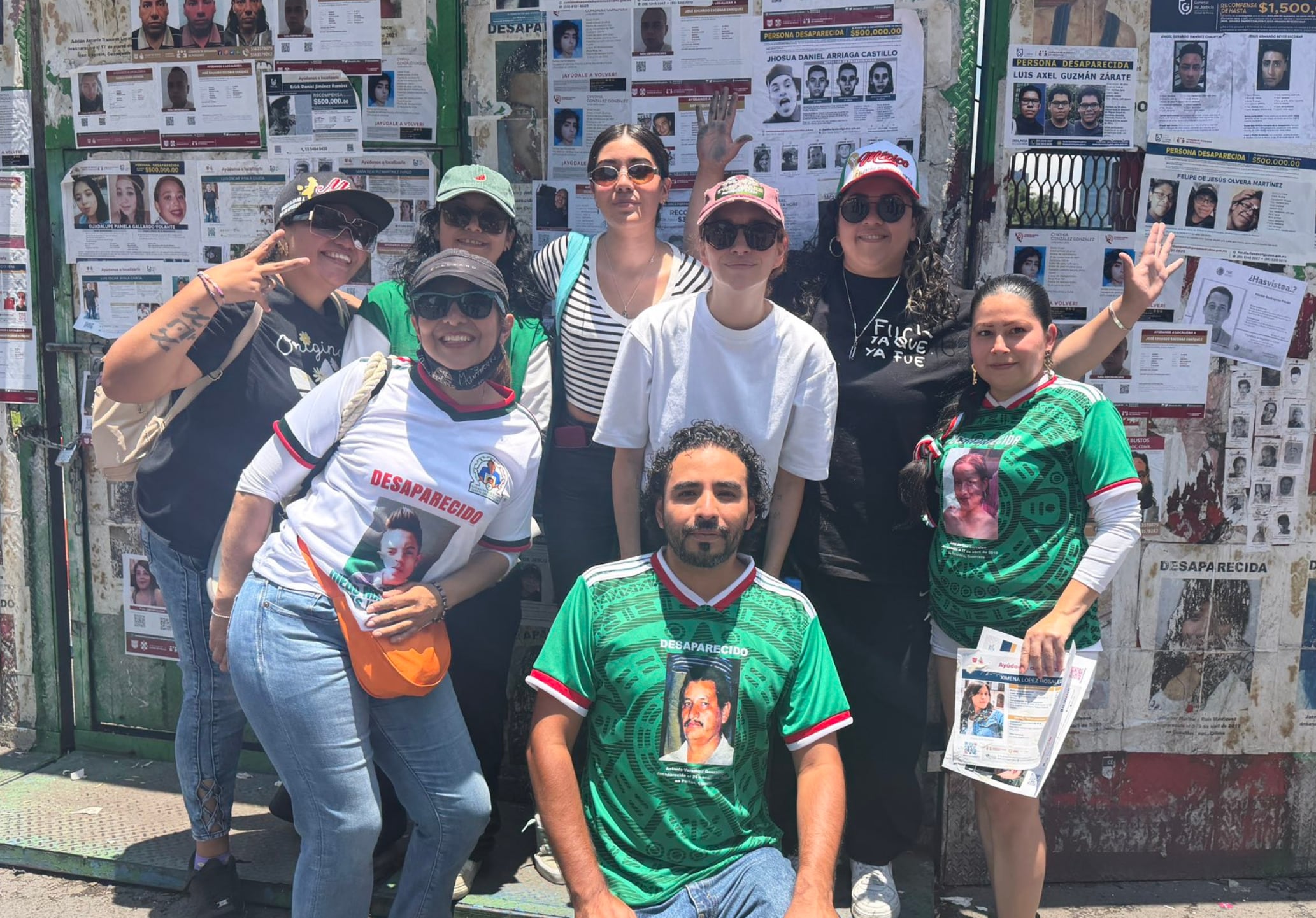 Regina Blandón se reunión con madres buscadoras en la CDMX