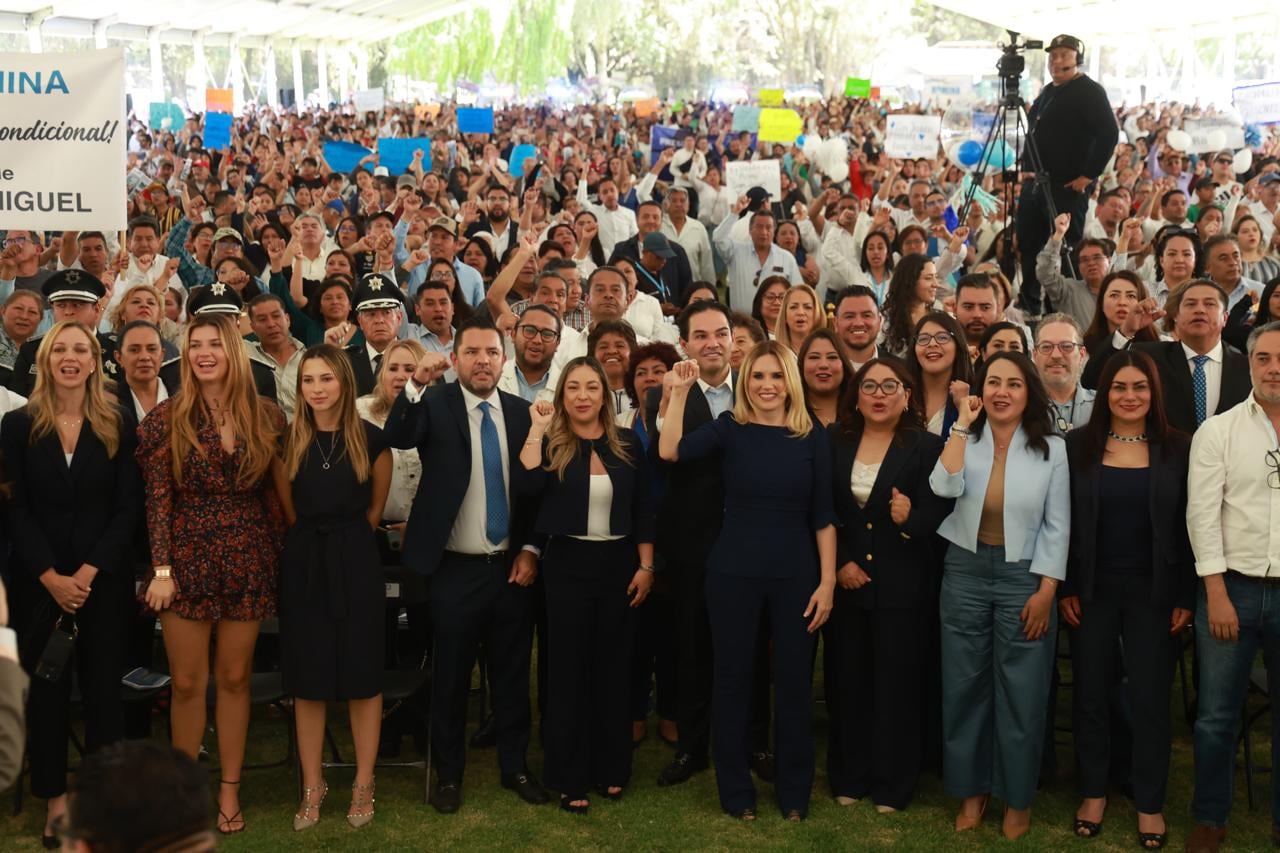 Romina Contreras Carrasco rinde informe por sus primeros 100 días de gobierno en Huixquilucan.
