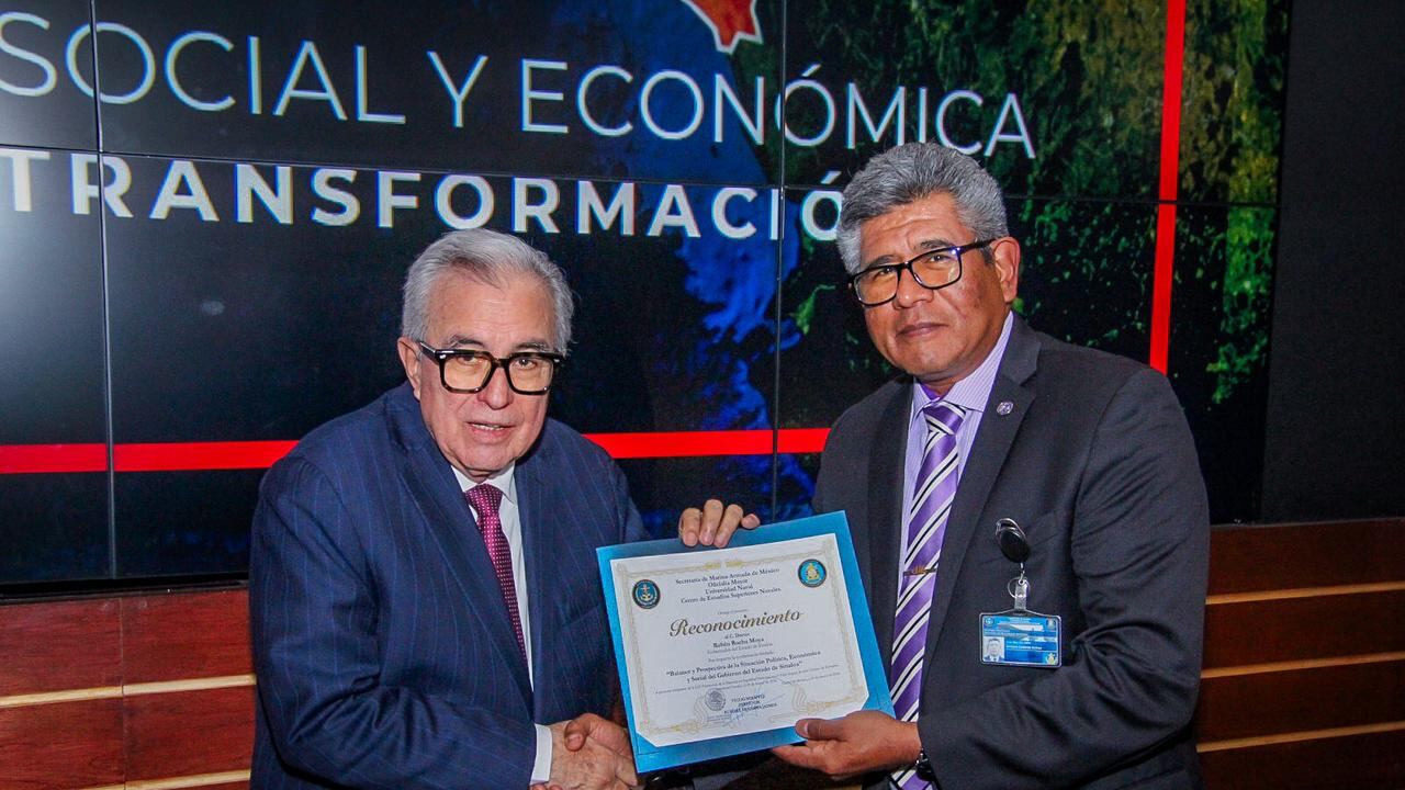 Rubén Rocha Moya imparte conferencia magistral en el Centro de Estudios Superiores Navales en CDMX