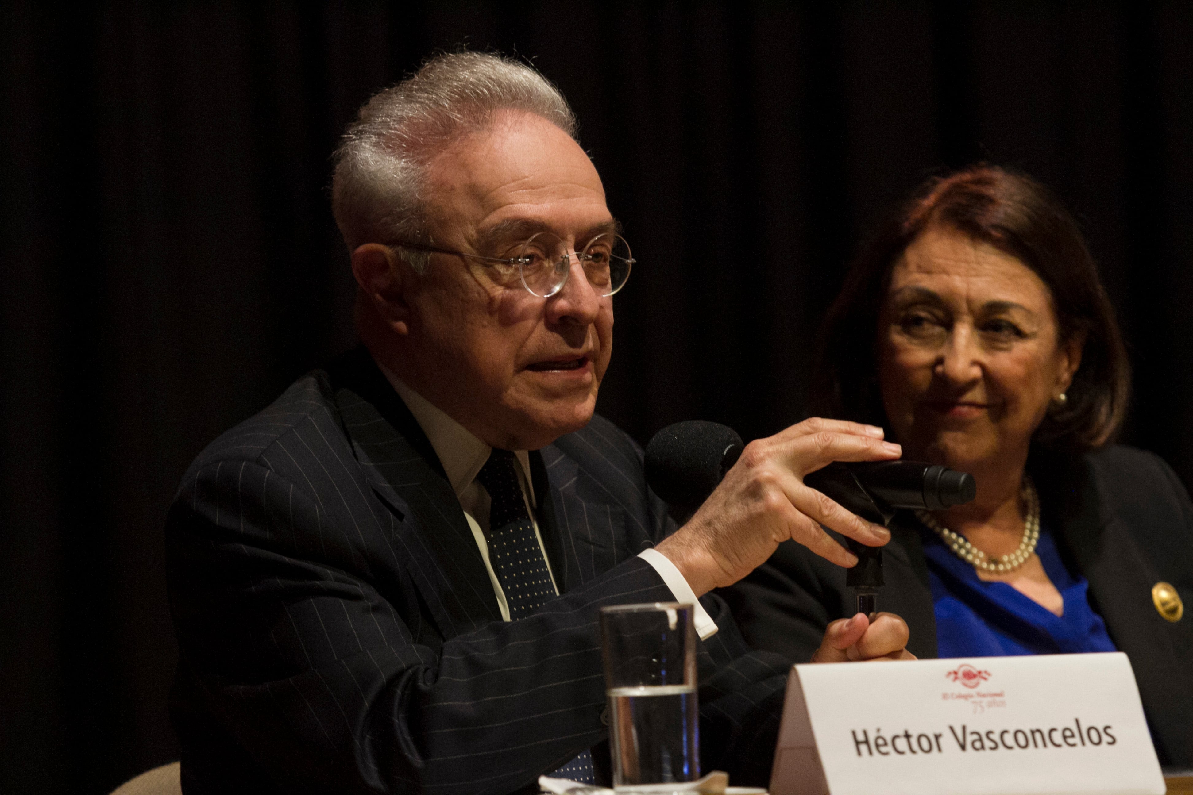 Senador Héctor Vasconcelos