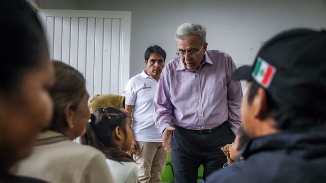 Rubén Rocha Moya supervisa afectaciones por huracán Orlene