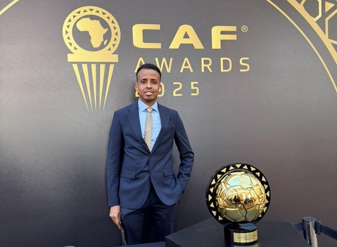 Omar Abdulkadir Artan, arbitro somalí