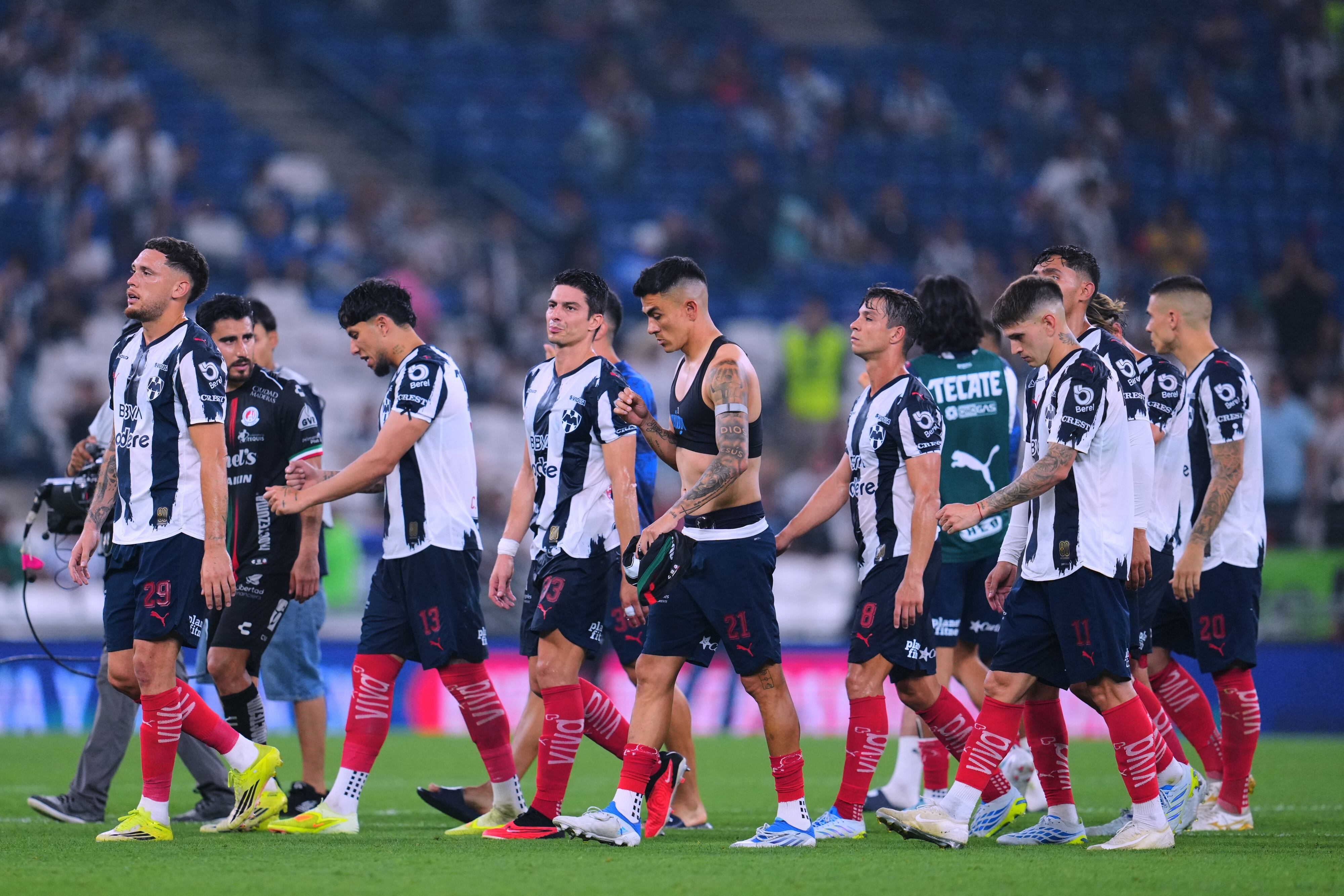 Rayados cae ante San Luis y complica su pase a la Liguilla.