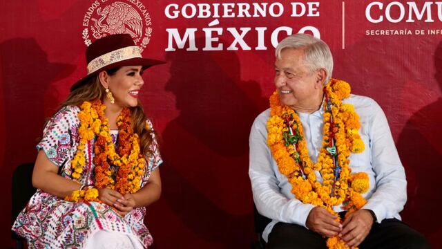 AMLO está de gira con Evelyn Salgado en Guerrero