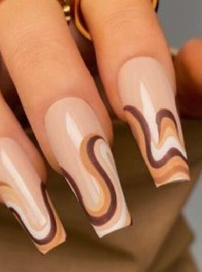 uñas en tendencia con el otoño 2022