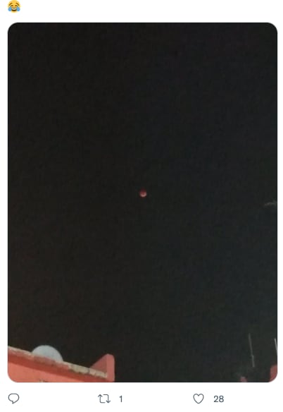 Fotos con mala calidad del Eclipse Lunar 2022